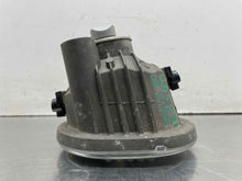 Load image into Gallery viewer, FOG LIGHT Toyota Matrix Vibe 2003 03 2004 04 2005 05 06 07 08 Right - NW622617
