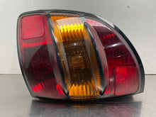 Load image into Gallery viewer, OUTER TAIL LIGHT LAMP Pontiac Vibe 03 04 05 06 07 08 Left - NW622665