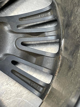 Load image into Gallery viewer, Wheel Rim INFINITI Q60 2017 - NW622997