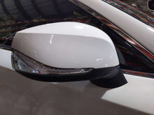 Load image into Gallery viewer, Side View Door Mirror INFINITI Q60 2017 - NW622808