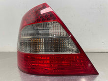 Load image into Gallery viewer, TAIL LIGHT LAMP ASSEMBLY E350 E550 E280 E300 E320 E63 07-09 Left - NW623145