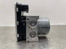 Load image into Gallery viewer, ABS Pump DISCOVERY SPORT 2020 - NW623158
