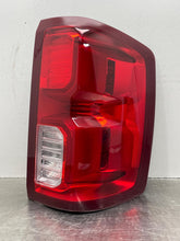 Load image into Gallery viewer, TAIL LIGHT LAMP ASSEMBLY Silverado 1500 Pickup 16 17 18 Right - NW623541