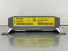 Load image into Gallery viewer, Radio Volkswagen Passat 2020 - NW624513