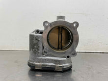 Load image into Gallery viewer, Throttle Body Volkswagen Passat 2020 - NW624527