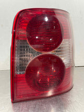 Load image into Gallery viewer, TAIL LIGHT LAMP ASSEMBLY Volkswagen Passat 01 02 03 04 05 Right - NW624164