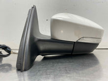 Load image into Gallery viewer, SIDE VIEW DOOR MIRROR Volkswagen Jetta 11 12 13 14 15 16 Left - NW624466