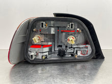 Load image into Gallery viewer, TAIL LIGHT LAMP ASSEMBLY BMW 740i 740il 750il 99 00 01 Right - NW625406