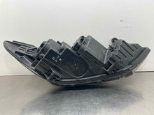 Load image into Gallery viewer, HEADLIGHT LAMP ASSEMBLY - NW625273