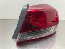 Load image into Gallery viewer, OUTER TAIL LIGHT LAMP Hyundai Elantra 2017 17 2018 18 Right - NW625407
