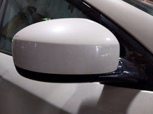 Load image into Gallery viewer, SIDE VIEW DOOR MIRROR Nissan Pathfinder 13 14 15 16 Right - NW625663