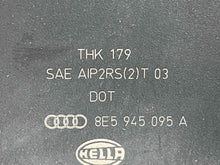 Load image into Gallery viewer, OUTER TAIL LIGHT LAMP Audi A4 Rs4 S4 05 06 07 08 Left - NW622022