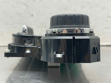 Load image into Gallery viewer, TEMPERATURE CONTROLS Chevrolet Suburban 1500 Tahoe 15 16 17 - NW625690