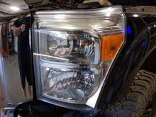 Load image into Gallery viewer, HEADLIGHT LAMP ASSEMBLY F250SD Pickup F350SD Pickup 11-16 Left - NW625939