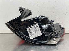 Load image into Gallery viewer, Tail Lamp Light GRAND CHEROKEE 2018 - NW626260