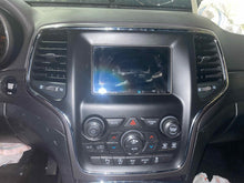Load image into Gallery viewer, Radio GRAND CHEROKEE 2018 - NW626557