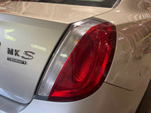 Load image into Gallery viewer, TAIL LIGHT LAMP ASSEMBLY Lincoln MKS 09 10 11 12 Right - NW626800