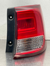 Load image into Gallery viewer, OUTER TAIL LIGHT LAMP Kia Sorento 2014 14 2015 15 Right - NW627131