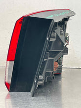 Load image into Gallery viewer, OUTER TAIL LIGHT LAMP Kia Sorento 2014 14 2015 15 Left - NW627016