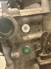 Load image into Gallery viewer, Engine Motor PORSCHE BOXSTER 2001 - NW627451