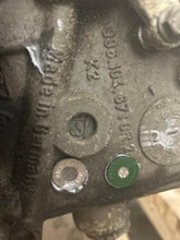 Load image into Gallery viewer, Engine Motor PORSCHE BOXSTER 2001 - NW627451