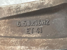 Load image into Gallery viewer, WHEEL Saab 9-3 2005 05 2006 06 2007 07 08 16x6.5 Alloy - NW627268
