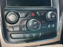 Load image into Gallery viewer, Temperature Controls GRAND CHEROKEE 2014 - NW628636