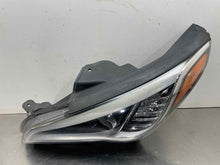 Load image into Gallery viewer, HEADLIGHT LAMP ASSEMBLY Hyundai Sonata Sonata Hybrid 16 17 Left - NW628398