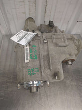 Load image into Gallery viewer, Transfer Case SUBURBAN 1500 2014 - NW628077