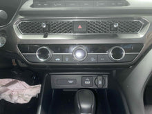 Load image into Gallery viewer, Temperature Controls Acura Integra 2024 - NW628024