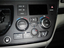Load image into Gallery viewer, Temperature Controls Toyota Sienna 2018 - NW629458