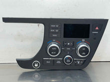 Load image into Gallery viewer, Temperature Controls Toyota Sienna 2018 - NW629458