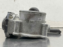 Load image into Gallery viewer, Throttle Body Toyota Sienna 2018 - NW629489