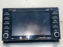 Load image into Gallery viewer, Radio Toyota Sienna 2018 - NW629272