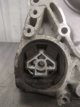Load image into Gallery viewer, TRANSFER CASE 228I 320i 328D 328i 328I GT 428i 435i 528i M235I 12-18 - NW629394