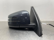 Load image into Gallery viewer, SIDE VIEW DOOR MIRROR Gl350 Gl450 Gl550 GL63 AMG 2013-2016 Right - NW629433