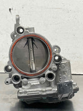 Load image into Gallery viewer, Throttle Body BMW X3 2019 - NW630260