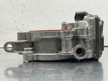 Load image into Gallery viewer, Throttle Body BMW X3 2019 - NW630260