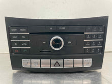 Load image into Gallery viewer, RADIO E250 Van CLS400 CLS550 E300 E350 E400 E550 E63 15 16 - NW630344