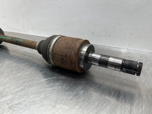 Load image into Gallery viewer, Axle Shaft GRAND CHEROKEE 2015 - NW630680