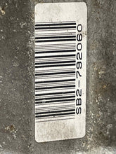 Load image into Gallery viewer, AC A/C AIR CONDITIONING COMPRESSOR E250 Van CLS400 CLS550 E250D 13-16 - NW631457