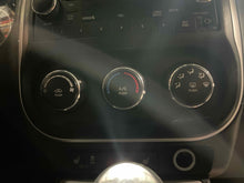 Load image into Gallery viewer, Temperature Controls Jeep Compass 2017 - NW631345