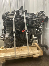 Load image into Gallery viewer, Engine Motor VOLVO S90 2019 - NW631654