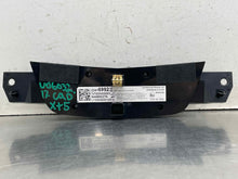 Load image into Gallery viewer, Temperature Controls Cadillac XT5 2017 - NW631981