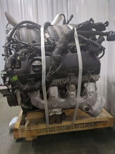 Load image into Gallery viewer, Engine Motor SIERRA DENALI 2500 2021 - NW632047
