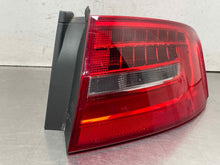 Load image into Gallery viewer, OUTER TAIL LIGHT LAMP A4 S4 2013 13 2014 14 2015 15 2016 16 Right - NW632922