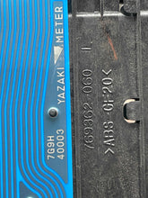 Load image into Gallery viewer, SPEEDOMETER CLUSTER Prius 2005 05 2006 06 - NW633260