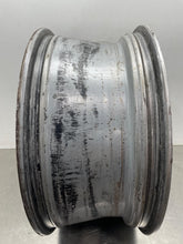 Load image into Gallery viewer, WHEEL RIM Range Rover 13-17 20x8-1/2 ALLOY 20x8-1/2, 5 lug, 120mm - NW632206