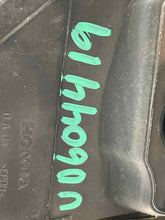 Load image into Gallery viewer, Side View Door Mirror Honda CR-V 2019 - NW632845