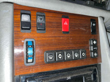 Load image into Gallery viewer, Temperature Controls MERCEDES 350 1991 - NW633437